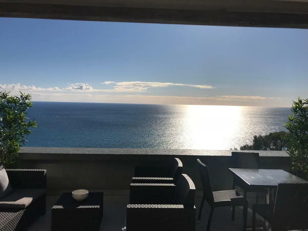 Costa Plana - Cap D'Ail - Monaco 0*, Cap-d'Ail